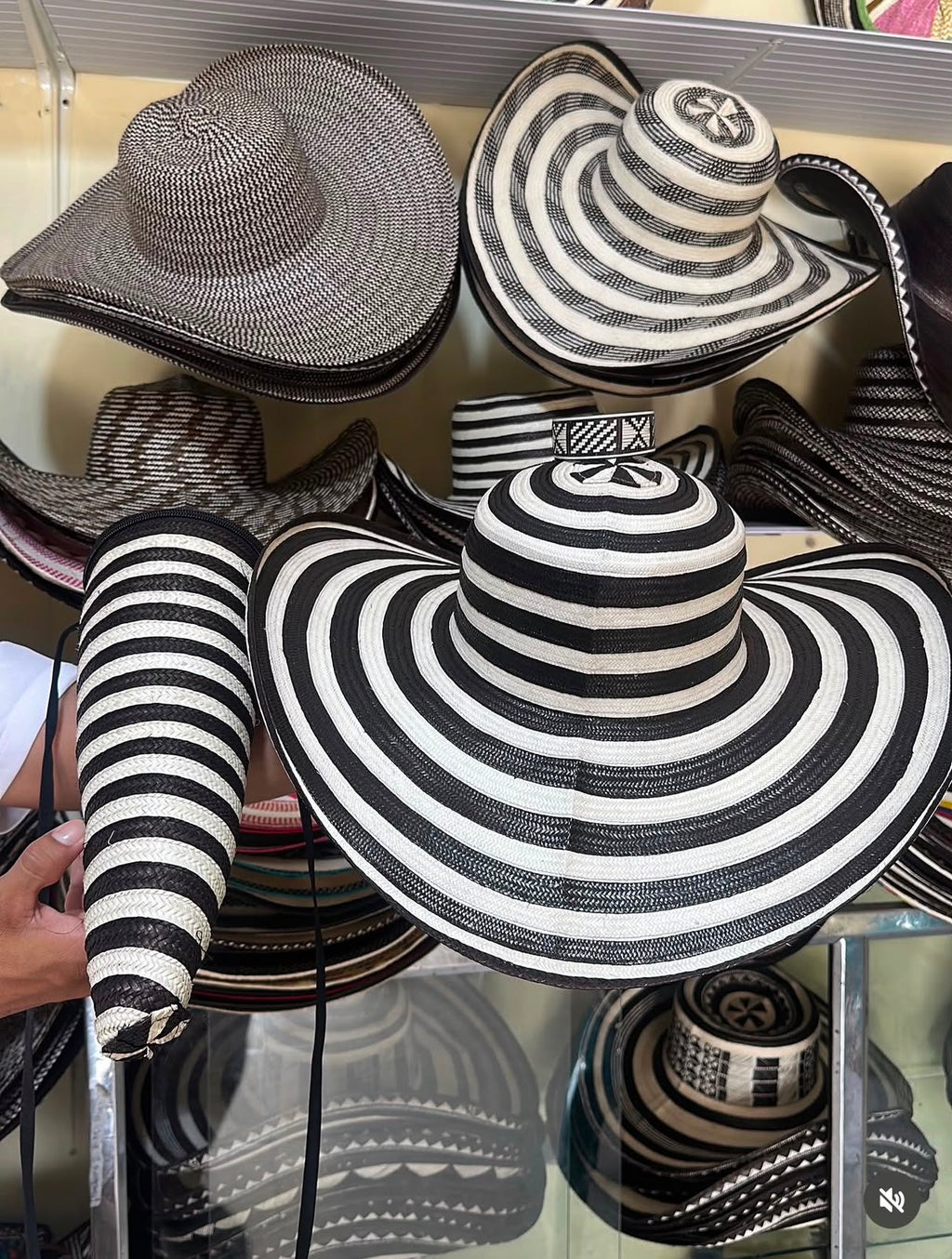 Sombrero Vueltiao Fino 15 Vueltas – Artesanal Colombiano